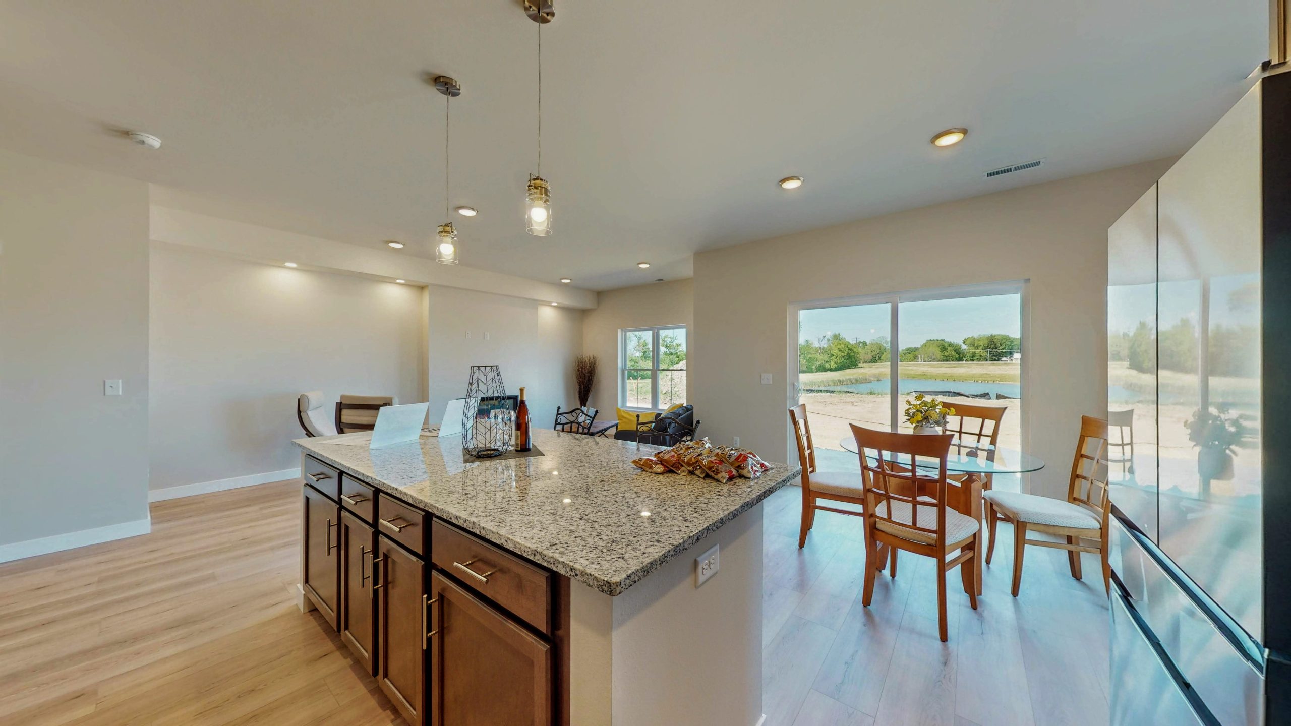 Kitchen quartz counters