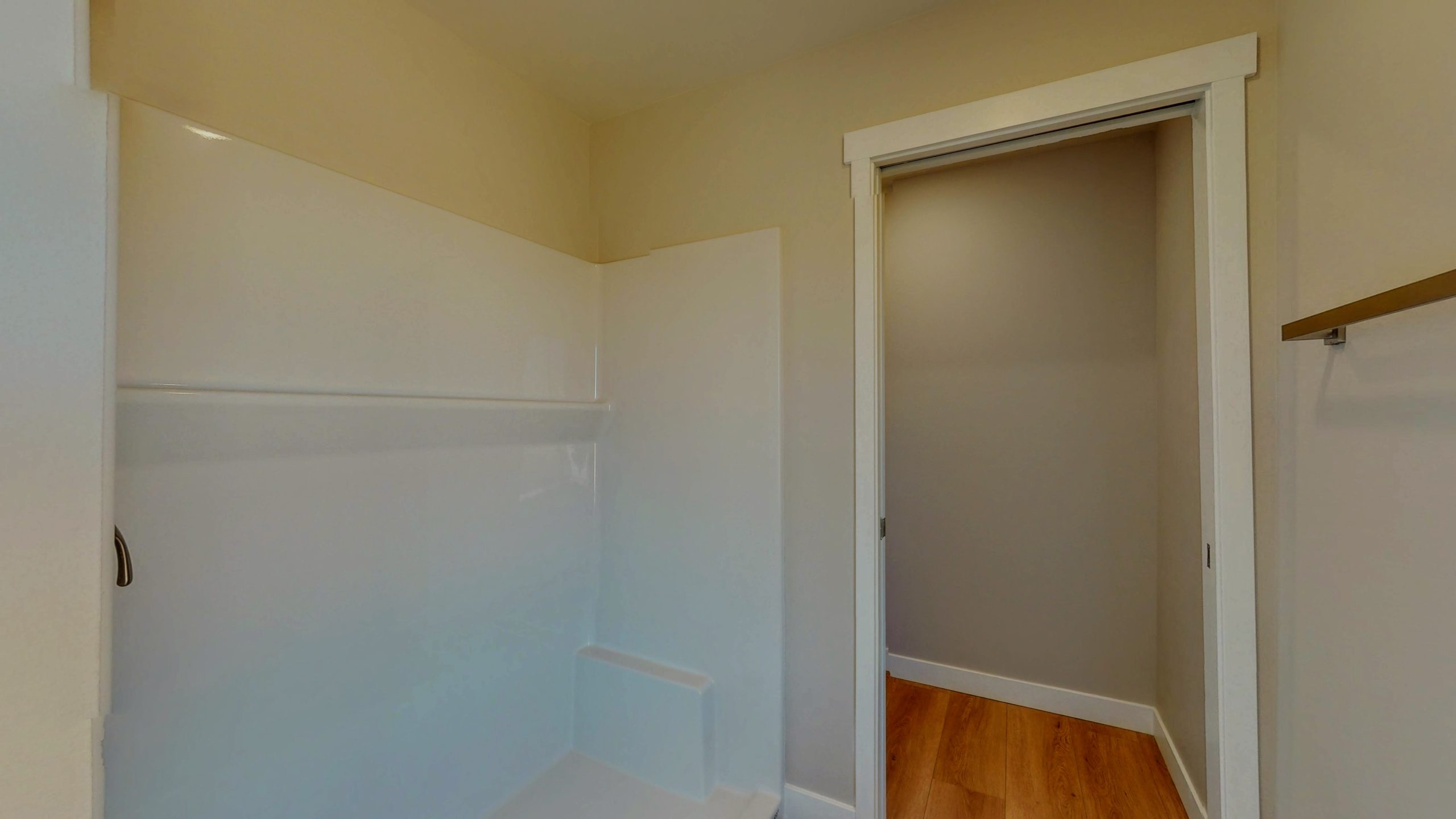 Primary bath view 3
